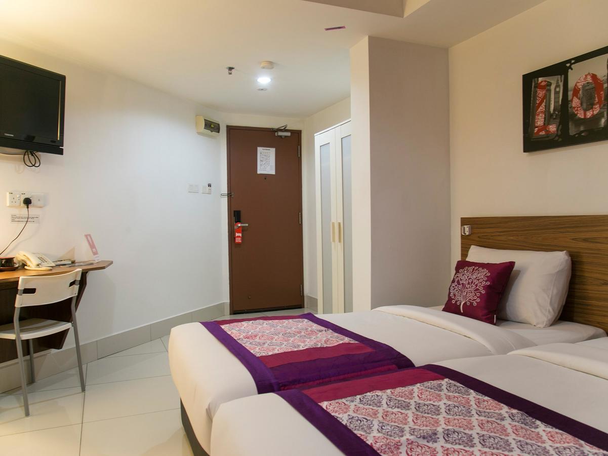 Oyo 180 V Hotel Kuala Lumpur Exterior foto
