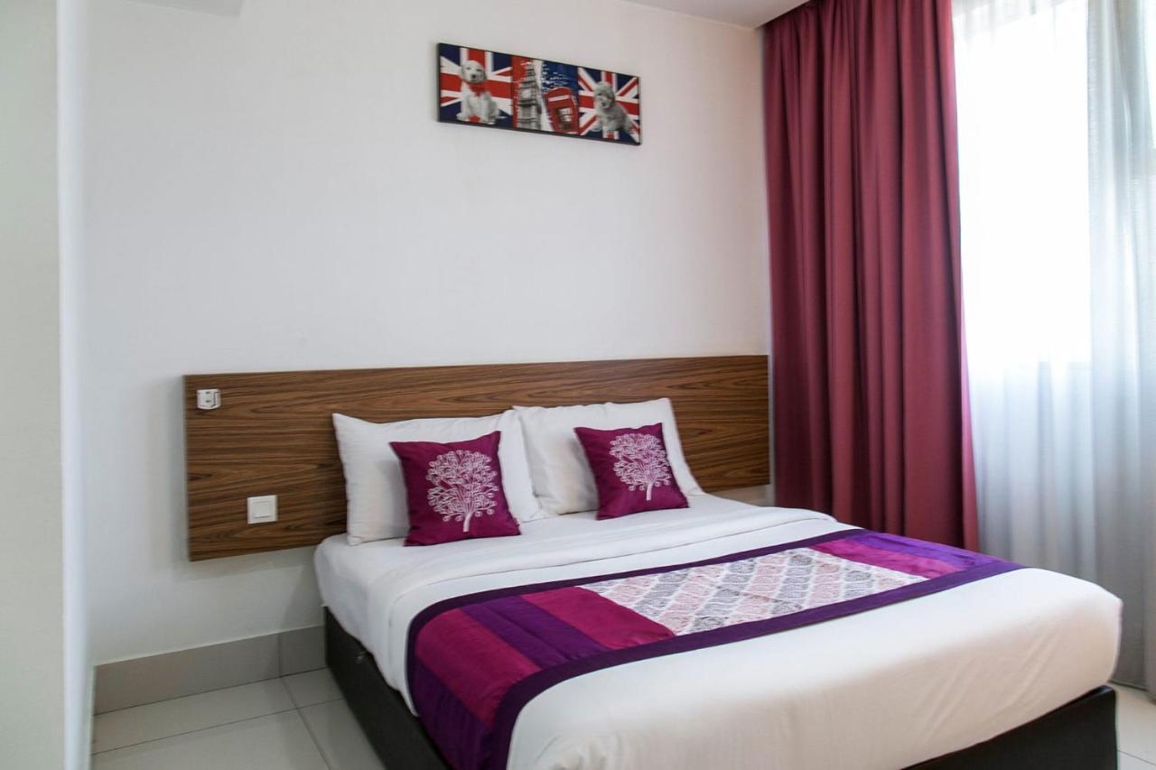 Oyo 180 V Hotel Kuala Lumpur Exterior foto